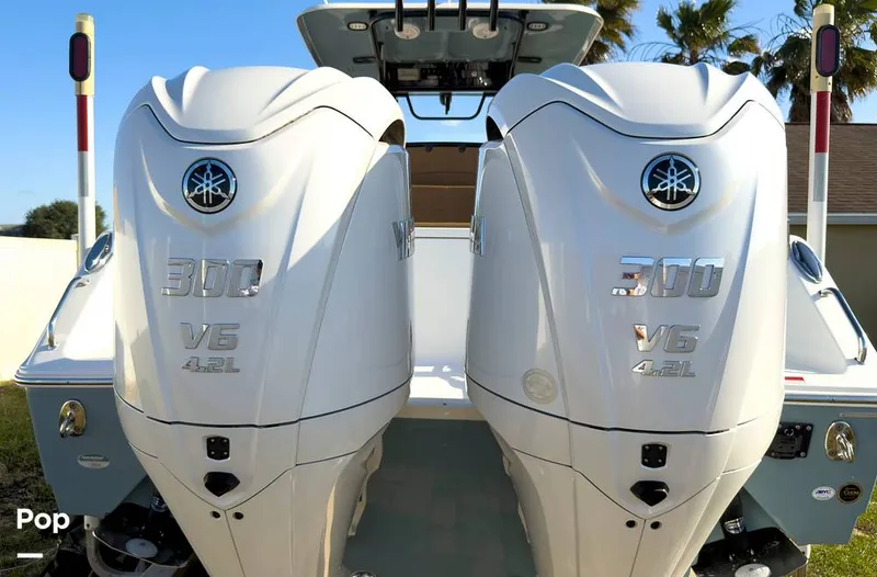 Slide: The Image of Sea Hunt Gamefish 30 Forward Seating 2022 - 16367753