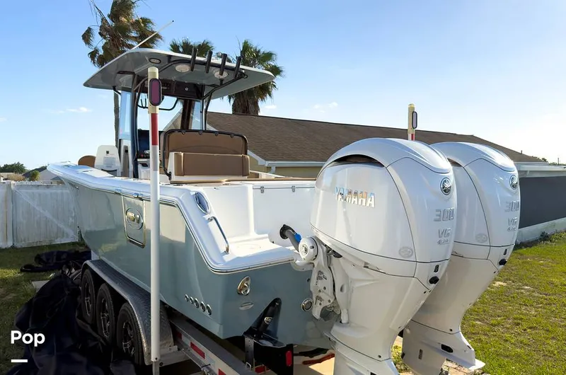 Slide: The Image of Sea Hunt Gamefish 30 Forward Seating 2022 - 16367755