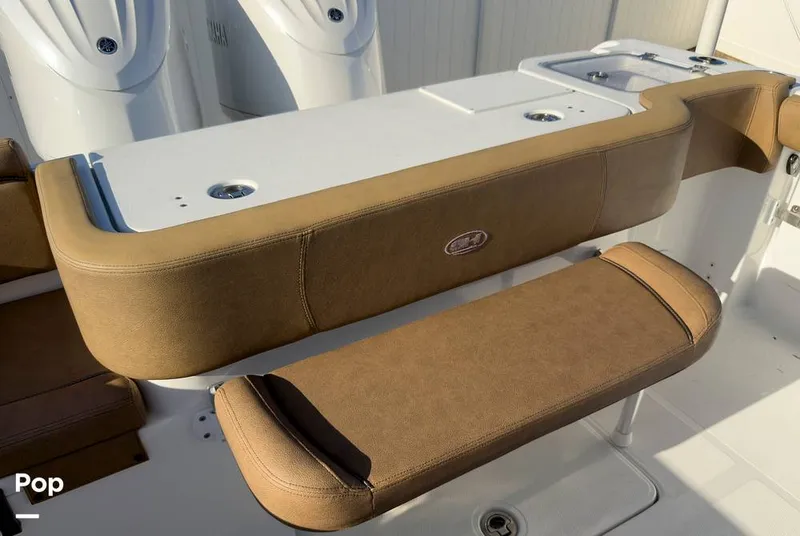 Slide: The Image of Sea Hunt Gamefish 30 Forward Seating 2022 - 16368175