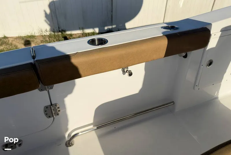 Slide: The Image of Sea Hunt Gamefish 30 Forward Seating 2022 - 16368182