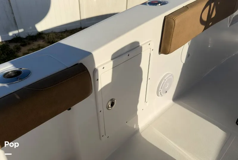 Slide: The Image of Sea Hunt Gamefish 30 Forward Seating 2022 - 16368186