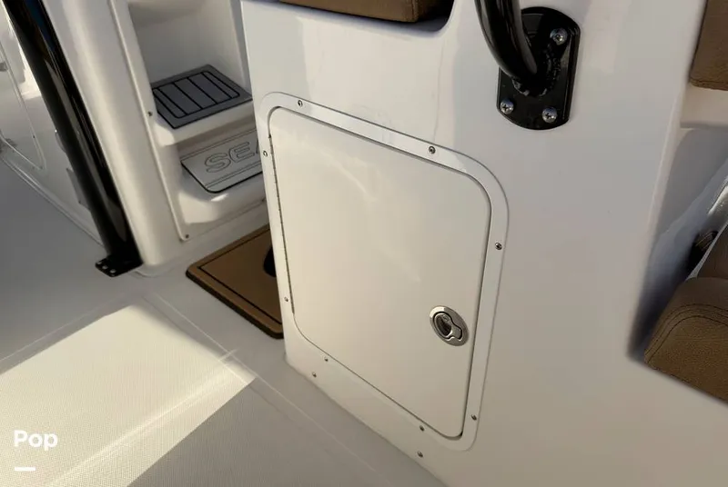 Slide: The Image of Sea Hunt Gamefish 30 Forward Seating 2022 - 16368188