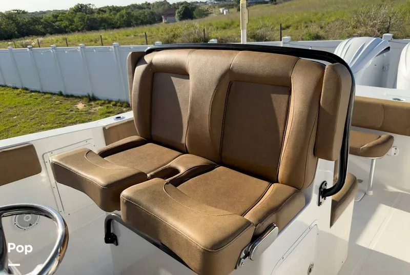 Slide: The Image of Sea Hunt Gamefish 30 Forward Seating 2022 - 16368192