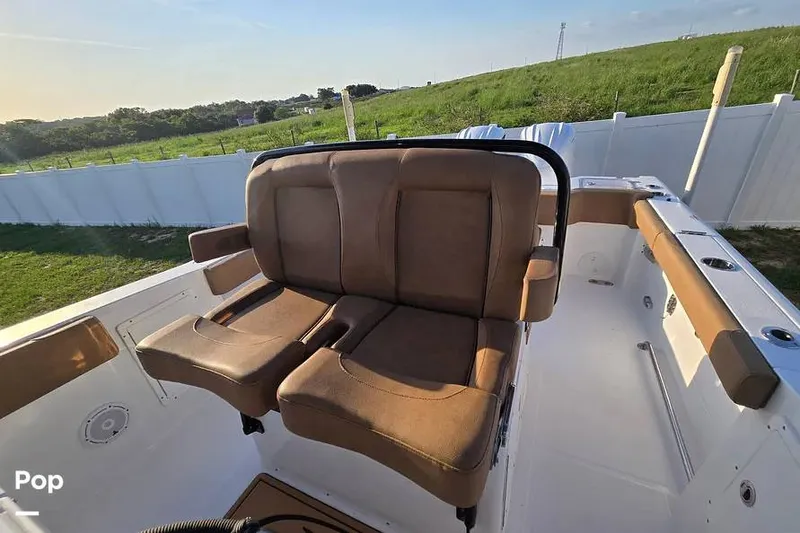 Slide: The Image of Sea Hunt Gamefish 30 Forward Seating 2022 - 16350241