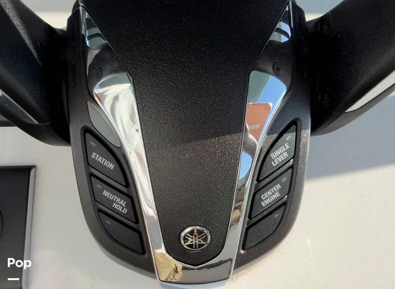 Slide: The Image of Sea Hunt Gamefish 30 Forward Seating 2022 - 16368207