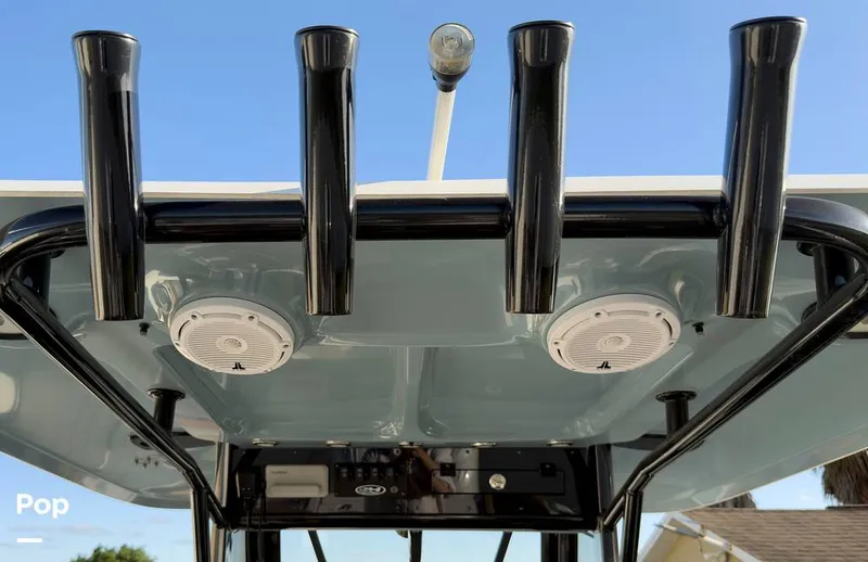 Slide: The Image of Sea Hunt Gamefish 30 Forward Seating 2022 - 16368217