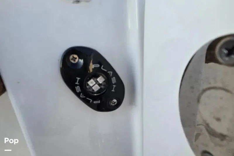 Slide: The Image of Sea Hunt Gamefish 30 Forward Seating 2022 - 16350231