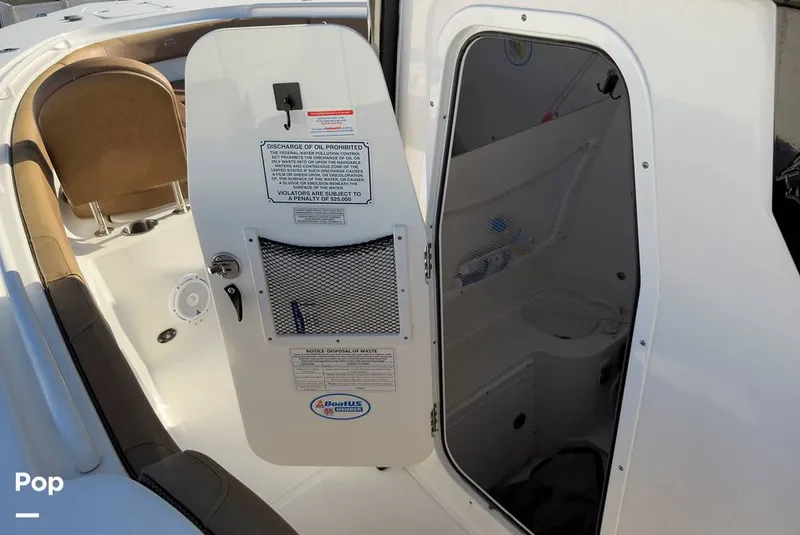 Slide: The Image of Sea Hunt Gamefish 30 Forward Seating 2022 - 16368223