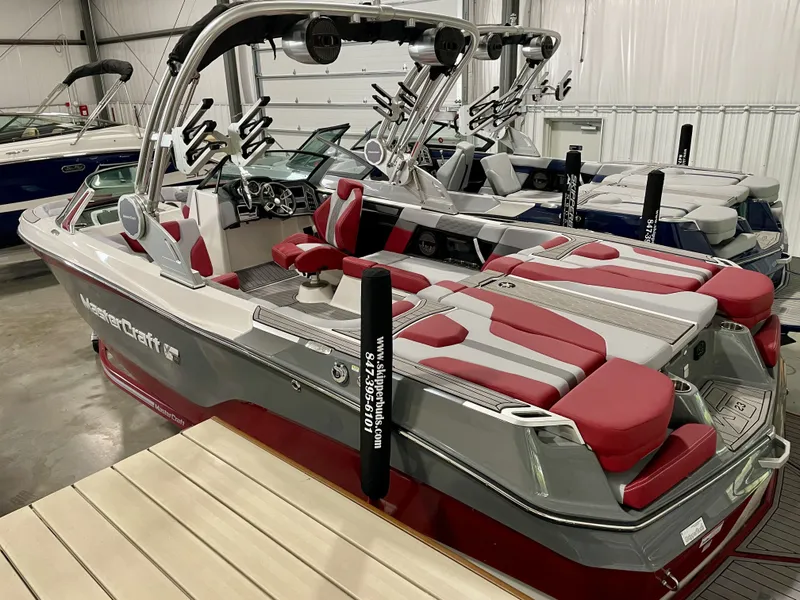 Slide: The Image of Mastercraft XT23 2023 - 2