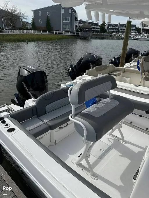 Slide: The Image of NauticStar 22 L 2024 - 16351666