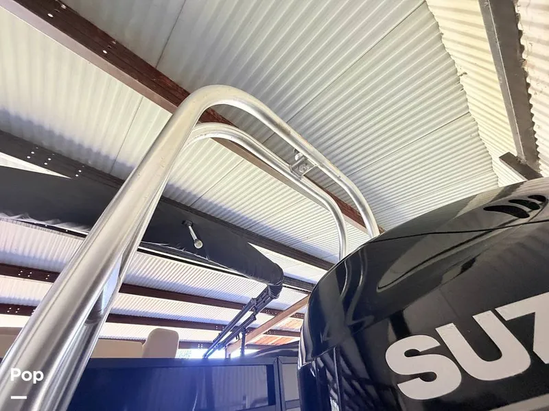 Slide: The Image of Bentley Pontoons 223 Swingback 2021 - 16477849