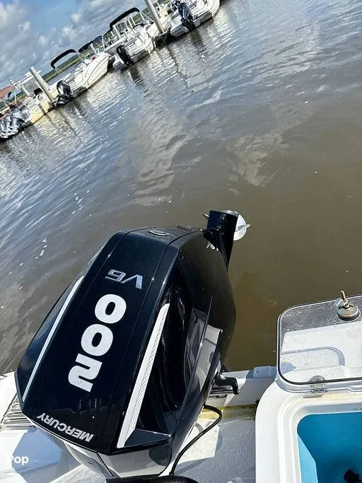 Slide: The Image of NauticStar 22 L 2024 - 16353295