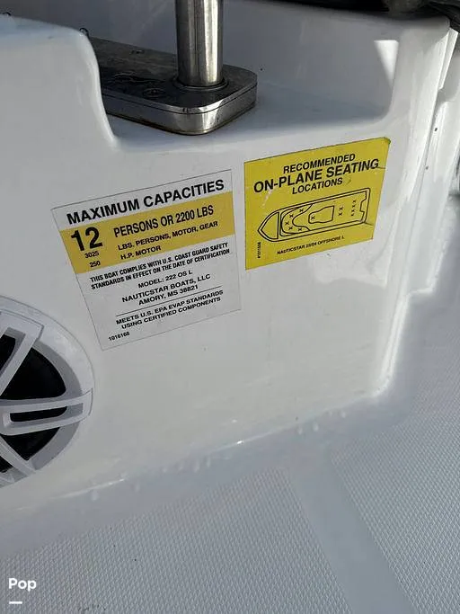 Slide: The Image of NauticStar 22 L 2024 - 16353298