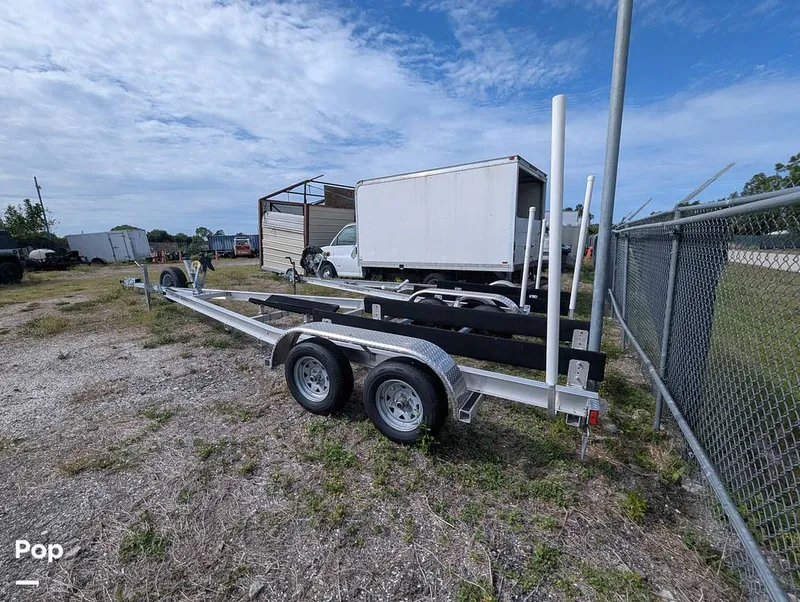 Slide: The Image of Kencraft Challenger 220 1997 - 16367690