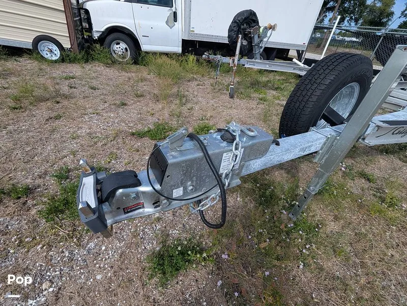 Slide: The Image of Kencraft Challenger 220 1997 - 16367696