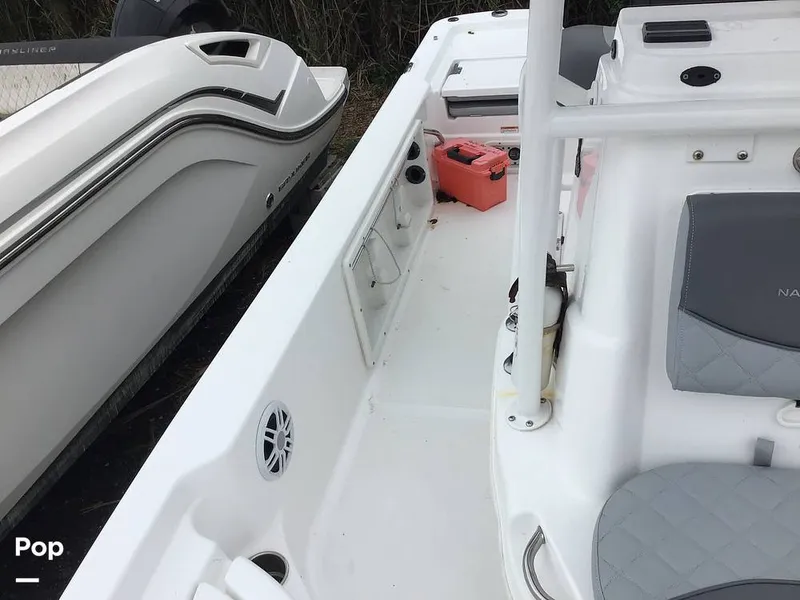 Slide: The Image of NauticStar Shallow Bay 2025 - 16763518