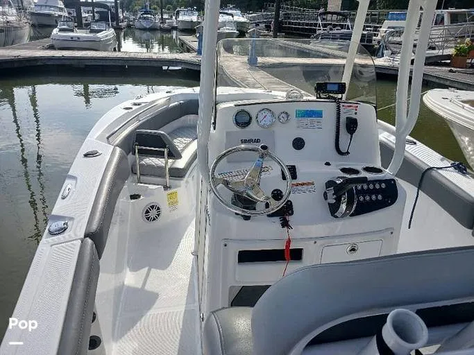 Slide: The Image of NauticStar 22 L 2024 - 16354965