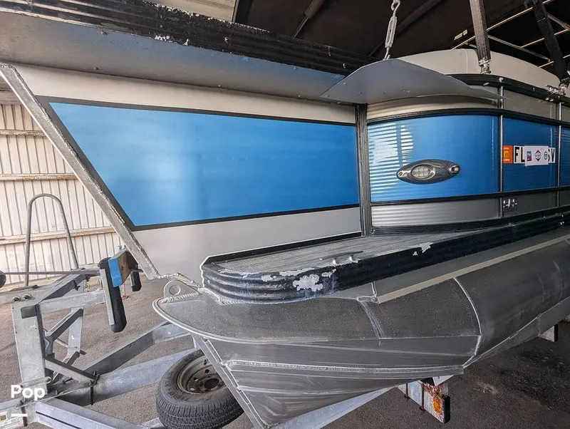 Slide: The Image of Manitou MB 27 SHP II 2019 - 16411777