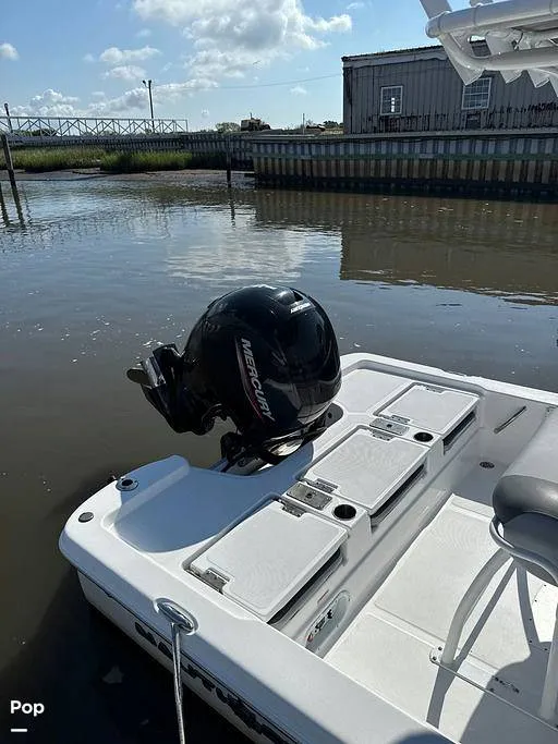 Slide: The Image of NauticStar Shallow Bay 2024 - 16356183