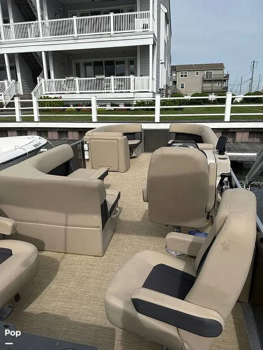 Slide: The Image of Harris HCX23 2025 - 16357430