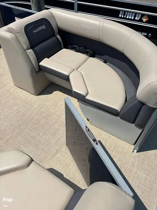 Slide: The Image of Harris HCX23 F 2025 - 16357475