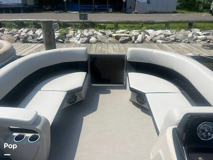 Slide: The Image of Harris 230 Breeze 2025 - 16357515