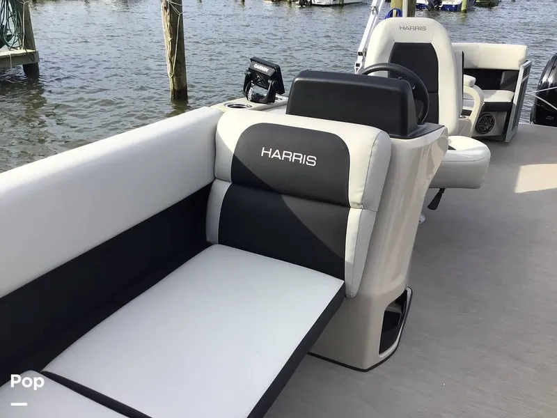 Slide: The Image of Harris 230 Breeze 2025 - 16783387