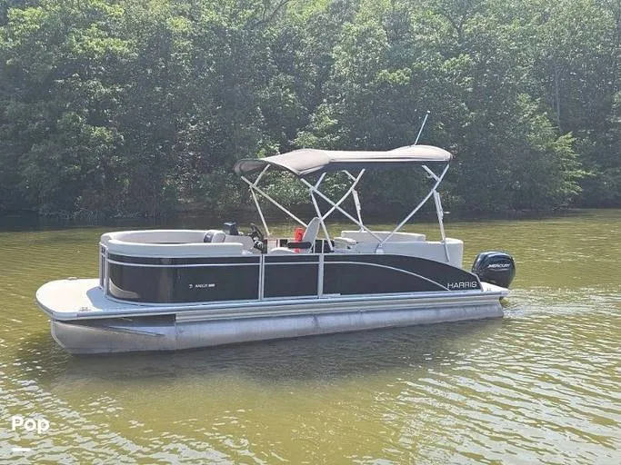 Slide: The Image of Harris 230 Breeze 2025 - 16357522