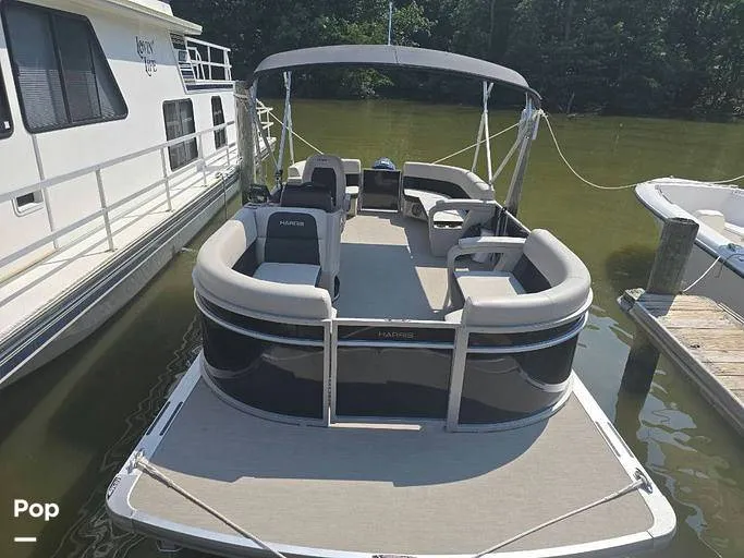 Slide: The Image of Harris 230 Breeze 2025 - 16357526