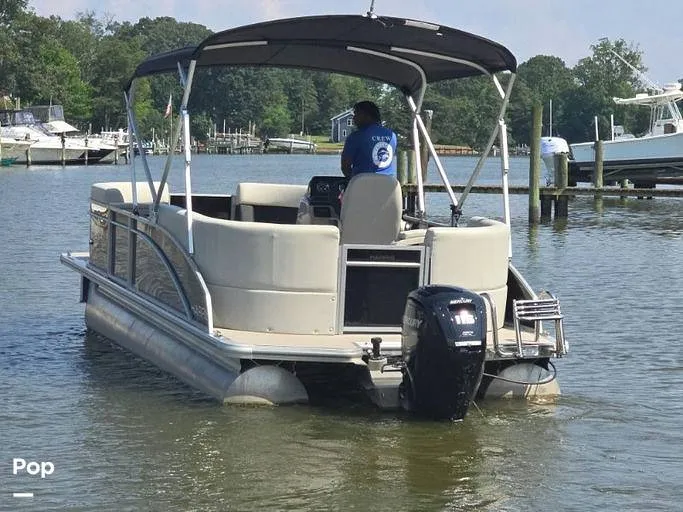 Slide: The Image of Harris 230 Breeze 2025 - 16357530