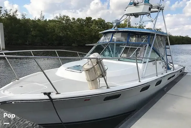 The Image of Tiara 2700 Pursuit 1985 - 16359405