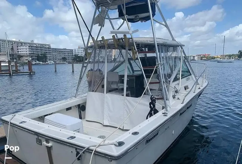 Slide: The Image of Tiara 2700 Pursuit 1985 - 16359416