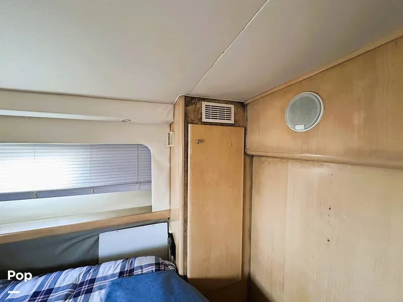 Slide: The Image of Carver Yachts 355 AFT CABIN 1997 - 16370867