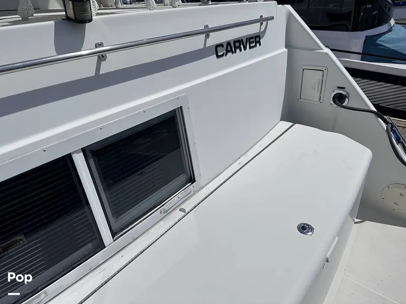 Slide: The Image of Carver Yachts 355 AFT CABIN 1997 - 16370792