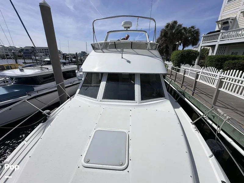 Slide: The Image of Carver Yachts 355 AFT CABIN 1997 - 16370777