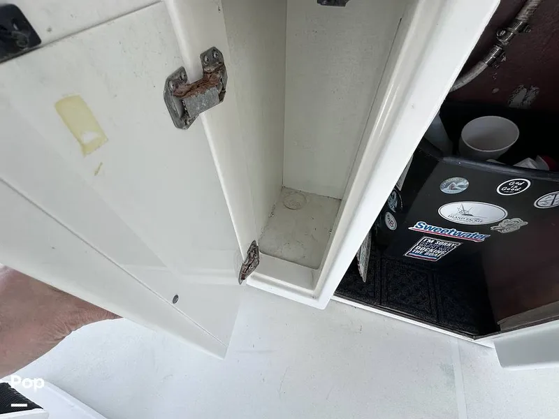 Slide: The Image of Carver Yachts 355 AFT CABIN 1997 - 16370772