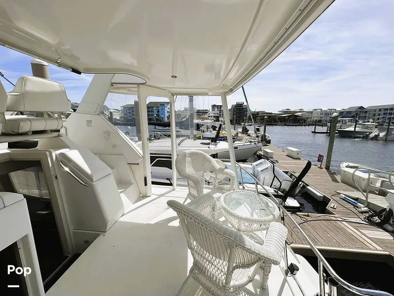 Slide: The Image of Carver Yachts 355 AFT CABIN 1997 - 16370760