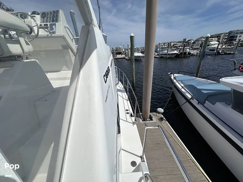 Slide: The Image of Carver Yachts 355 AFT CABIN 1997 - 16370764