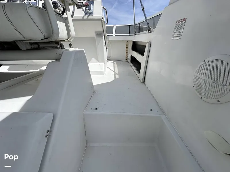 Slide: The Image of Carver Yachts 355 AFT CABIN 1997 - 16370766