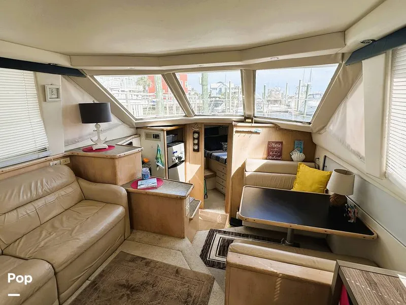 Slide: The Image of Carver Yachts 355 AFT CABIN 1997 - 16370812