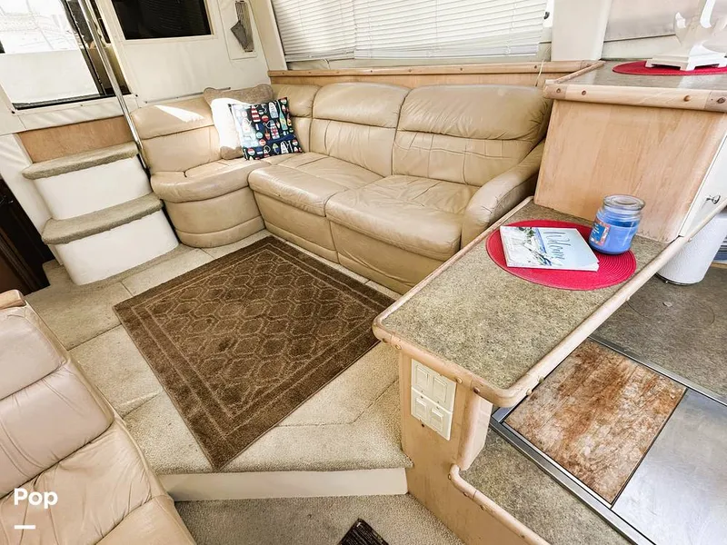 Slide: The Image of Carver Yachts 355 AFT CABIN 1997 - 16370817