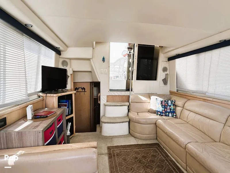 Slide: The Image of Carver Yachts 355 AFT CABIN 1997 - 16370819