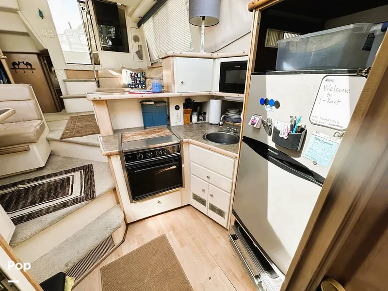 Slide: The Image of Carver Yachts 355 AFT CABIN 1997 - 16370821