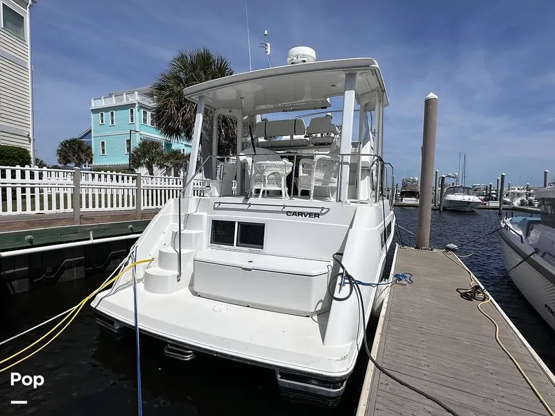 Slide: The Image of Carver Yachts 355 AFT CABIN 1997 - 16370805