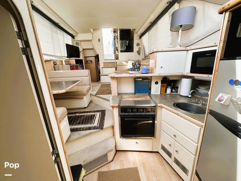 Slide: The Image of Carver Yachts 355 AFT CABIN 1997 - 16370822