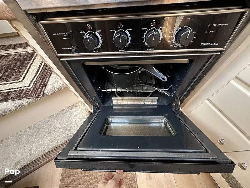 Slide: The Image of Carver Yachts 355 AFT CABIN 1997 - 16370825