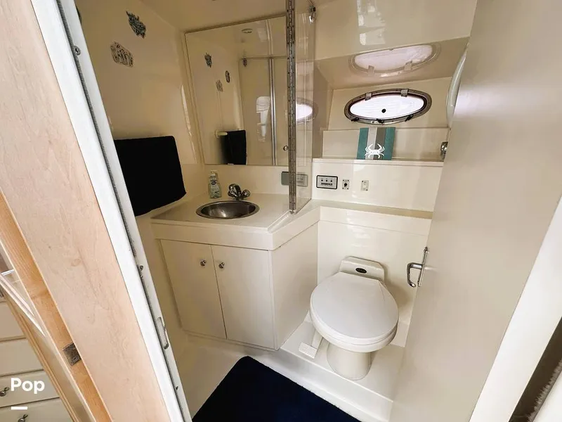 Slide: The Image of Carver Yachts 355 AFT CABIN 1997 - 16370837
