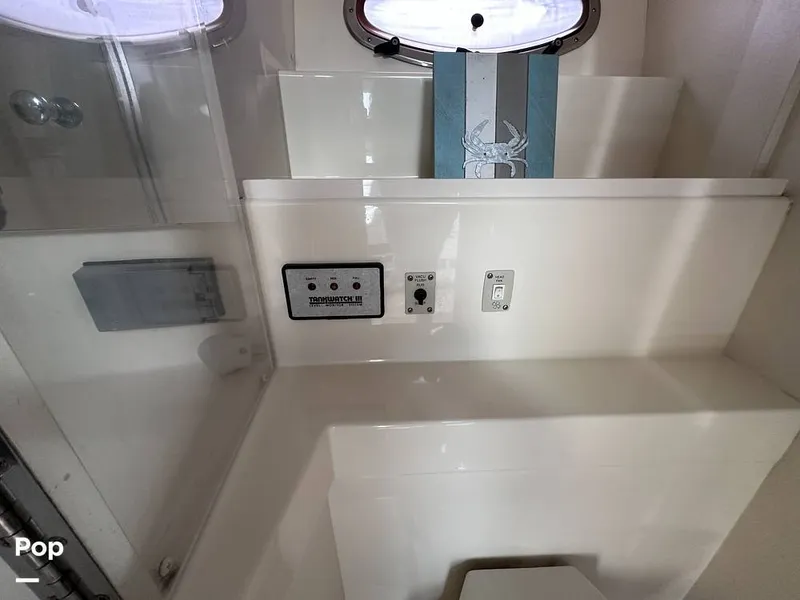 Slide: The Image of Carver Yachts 355 AFT CABIN 1997 - 16370840