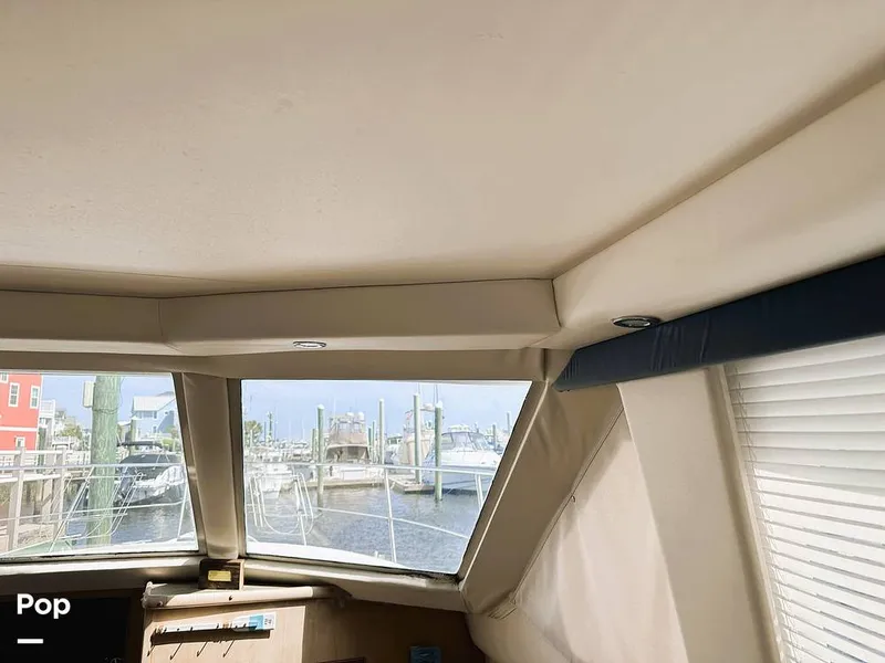 Slide: The Image of Carver Yachts 355 AFT CABIN 1997 - 16370859