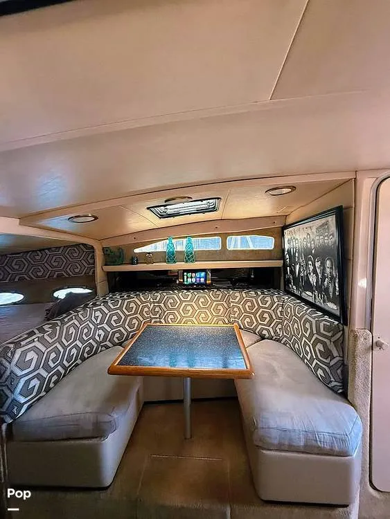 Slide: The Image of Bayliner 3555 Avanti 1990 - 16464364